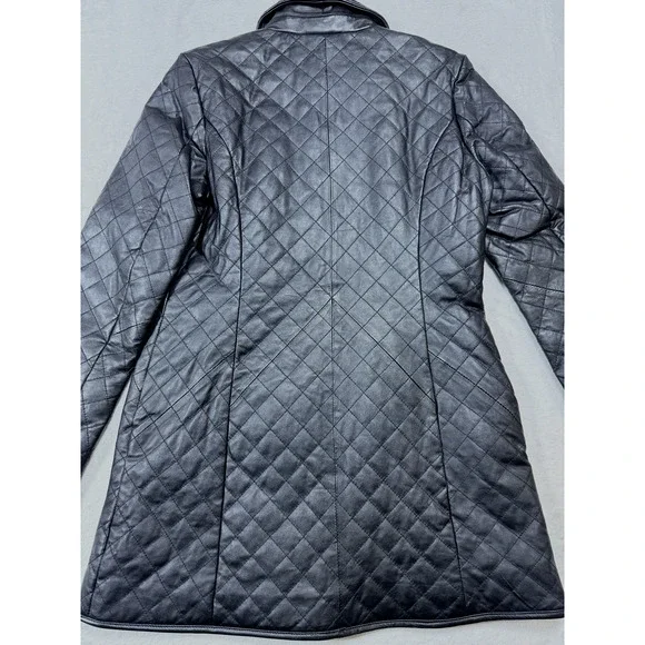 Neiman Marcus Quilted Lamb Leather Coat SZ M Jet Black Urban Luxe City Chic 495$